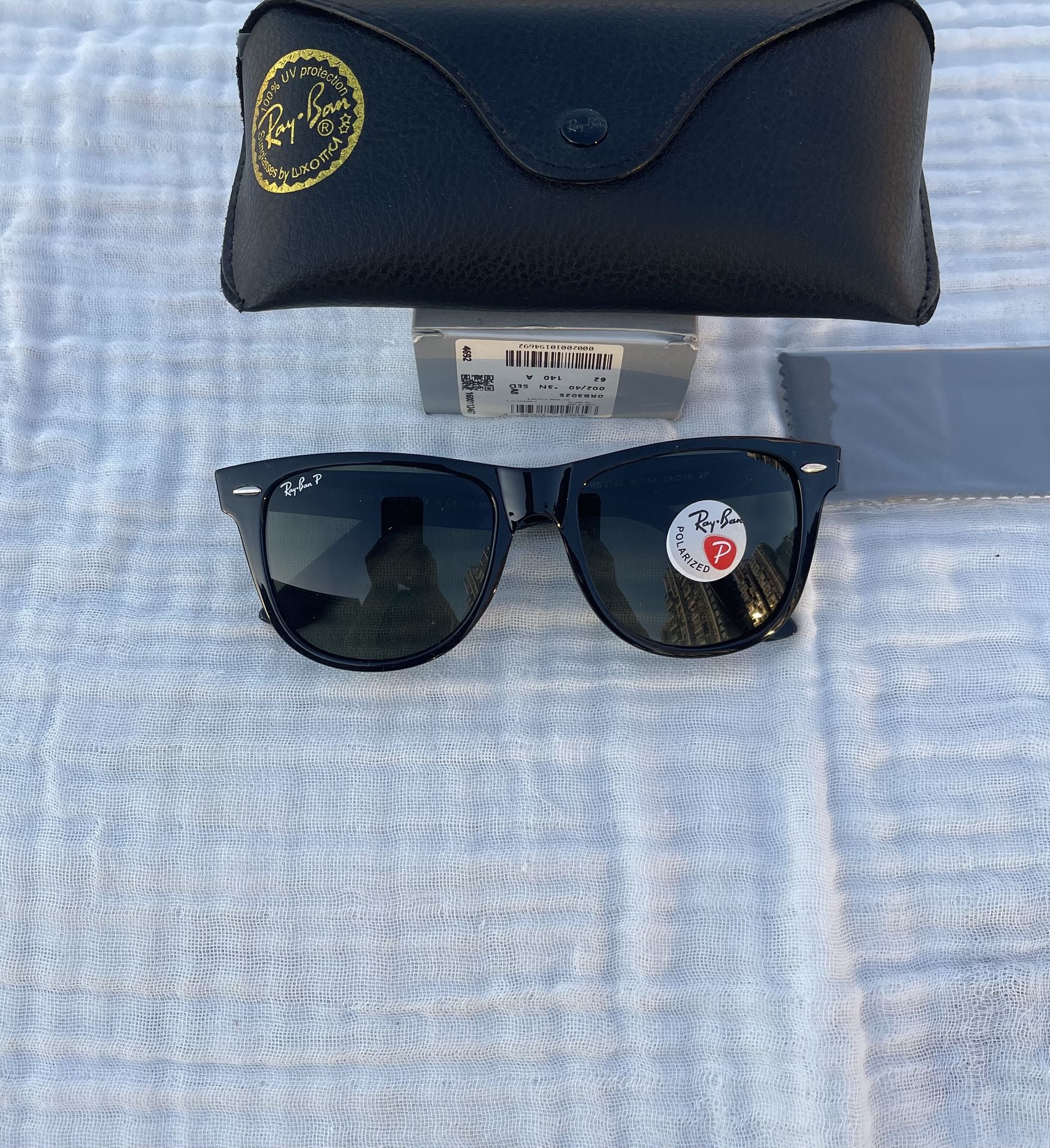 Polarized Lenses Unisex Sunglasses Wayfarer 2140