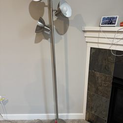 Tall lamp with 3 bulbs