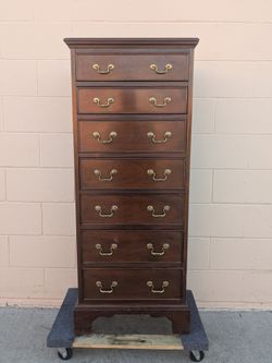Tall Mahogany 7-Drawer Lingerie Chest