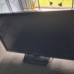 Emerson Flat Screen Tv. Older Model.
