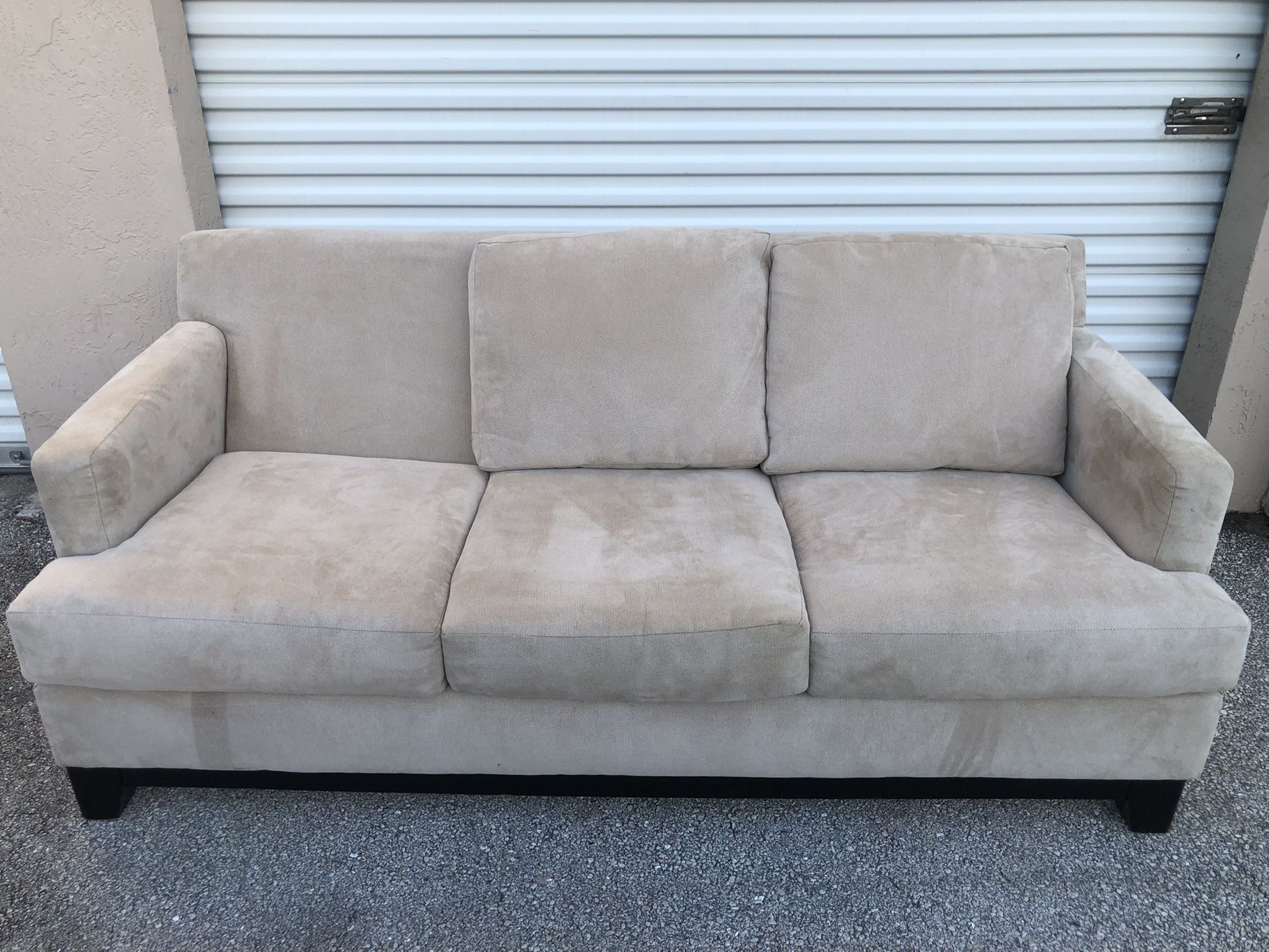 3 Seater Sofa Couch Large Great Condition 