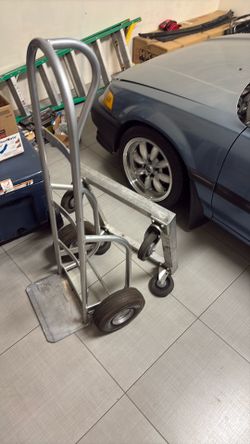 Aluminum Dolly / Dollies