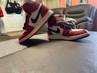 Jordan 1 size 5.5Y