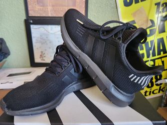 Adidas Swift RUN 1.0 (Womens 6.5) ($45)