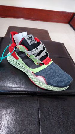 Adidas zx4000 42 shoes different sizes