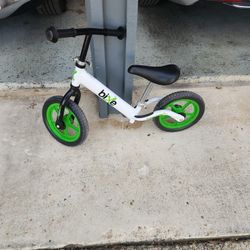 Kid's Foot Bike (No Peddals)