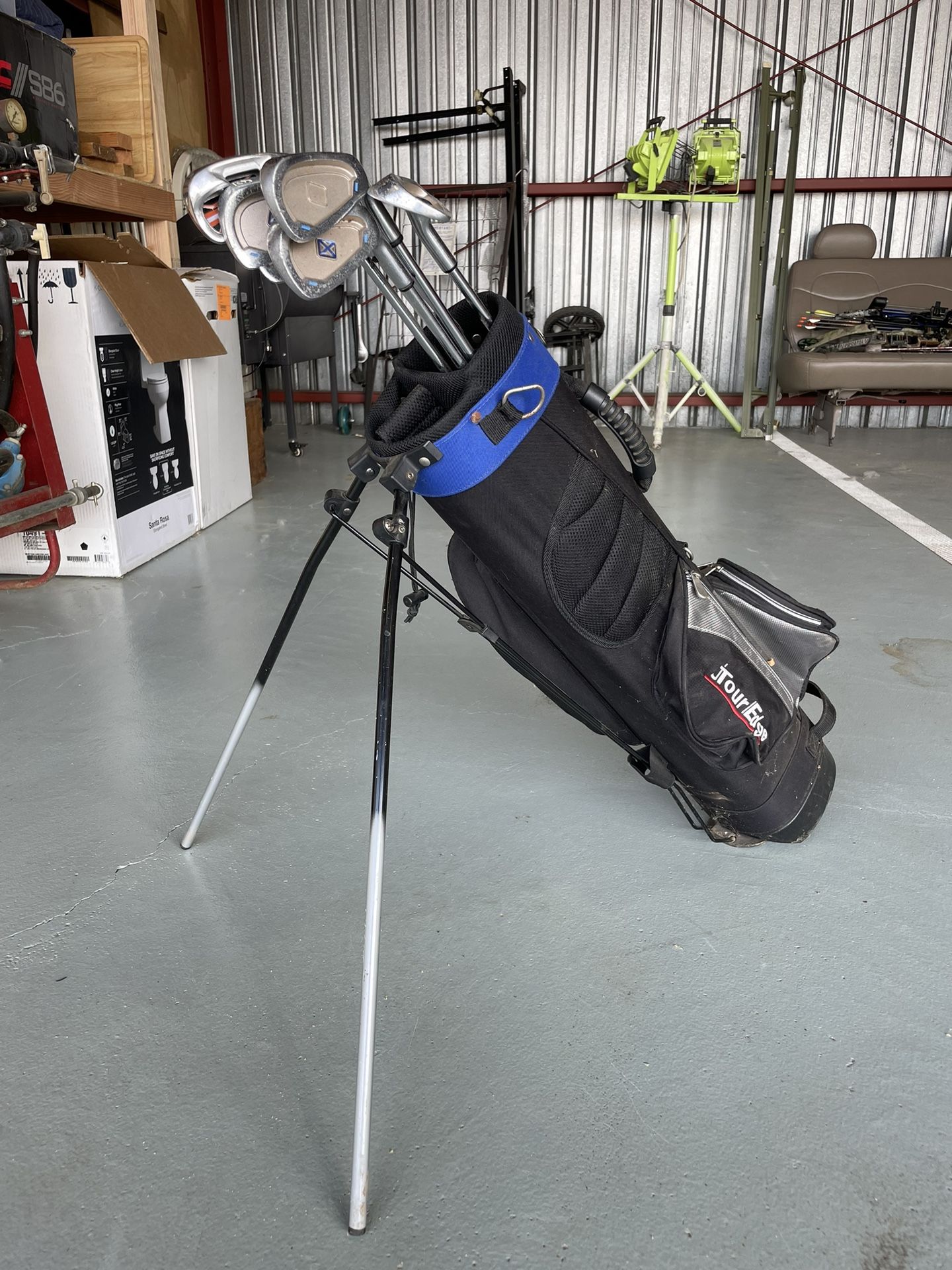 Kids Golf Clubs