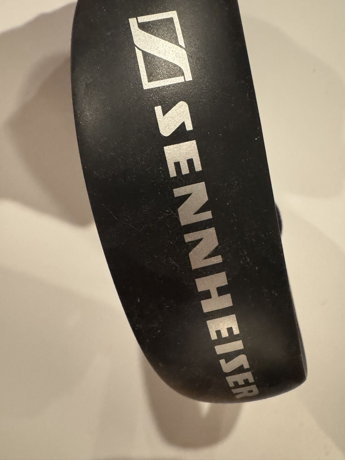 Sennheiser HDR 120 Headphones Very Lightly Used Only 2 Hours Listening Time