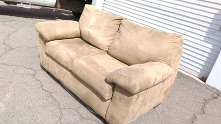 Tan Micrlfiber Love Seat Free Delivery!