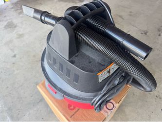 Craftsman 2.5 Gal. Electric Vacuum