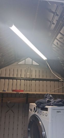 Rubbermaid shed  80 inches wide x 7.ft long dropping price  asking 600 or best