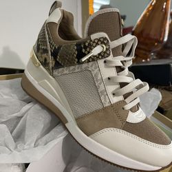 Michael Kors Sneakers