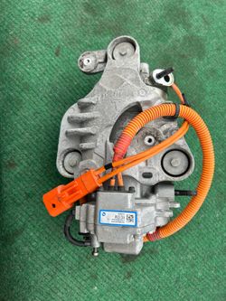 TESLA 3 AC COMPRESSOR 17-20 21 UP AVAILABLE TESTED!!!