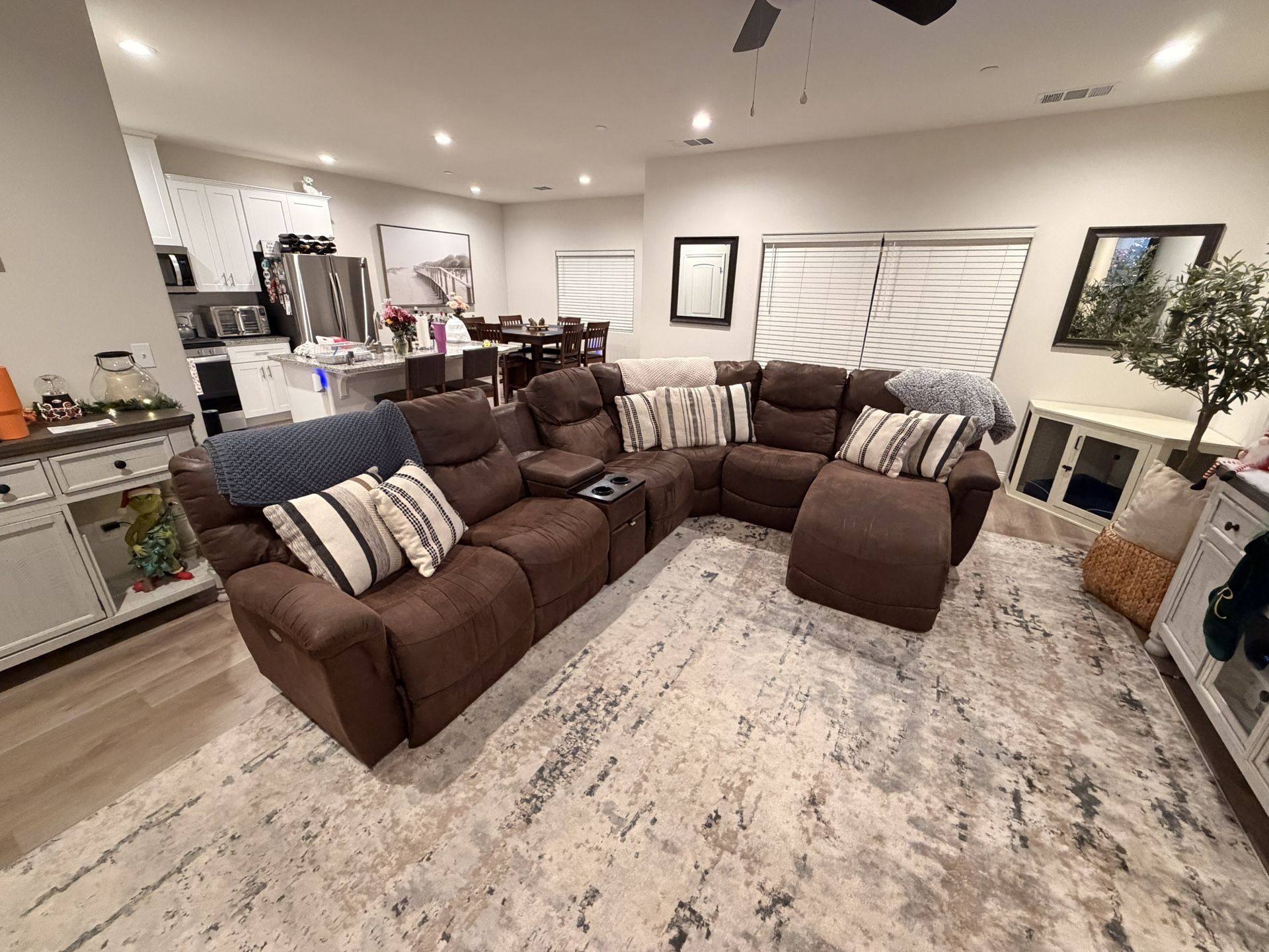 Sectional Recliner 