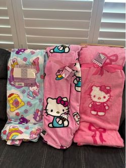 Hello Kitty Blanket