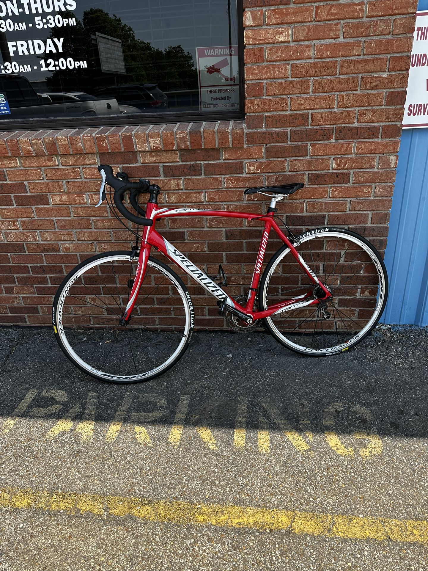 Specialized Tarmac Road Bike