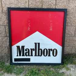 Marlboro Sign