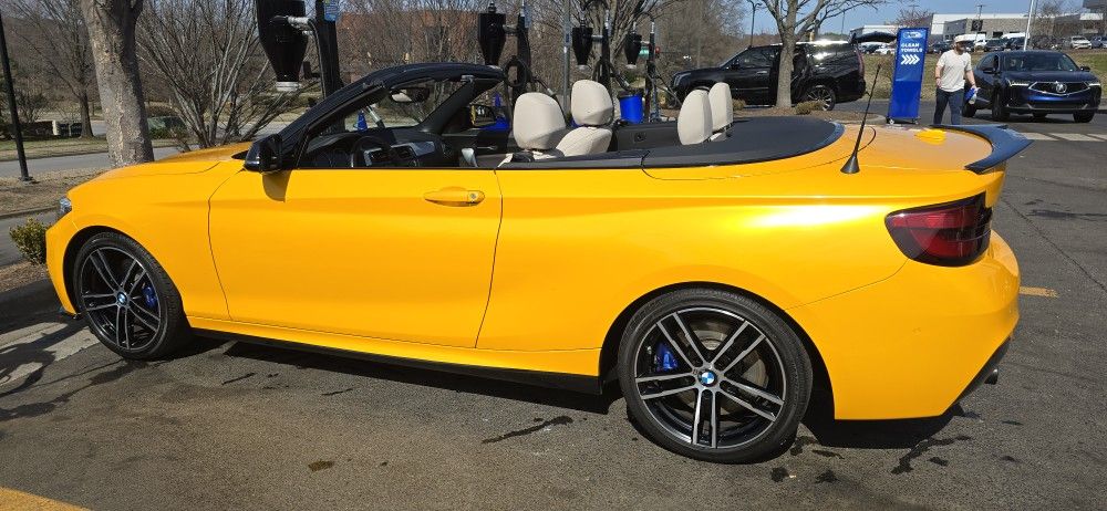 2019 BMW M240i