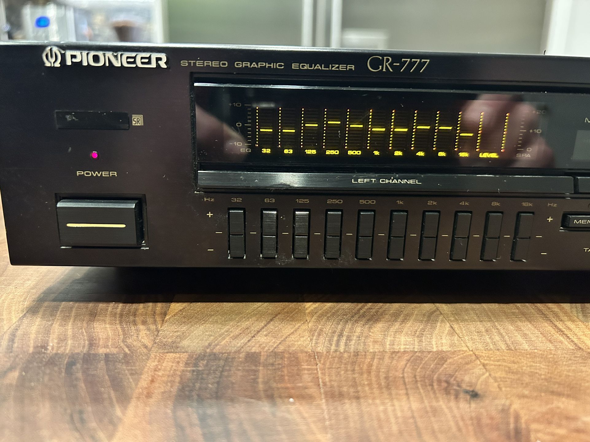 Vintage Pioneer GR-777 Stereo Graphic Equalizer
