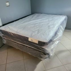 NEW FULL-SIZE MATTRESS AND BOX SPRING