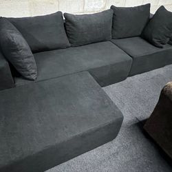 New Gray Modern Modular Sectional! $0 Financing! Early Payment Plan Available!