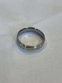 Men’s Wedding Band