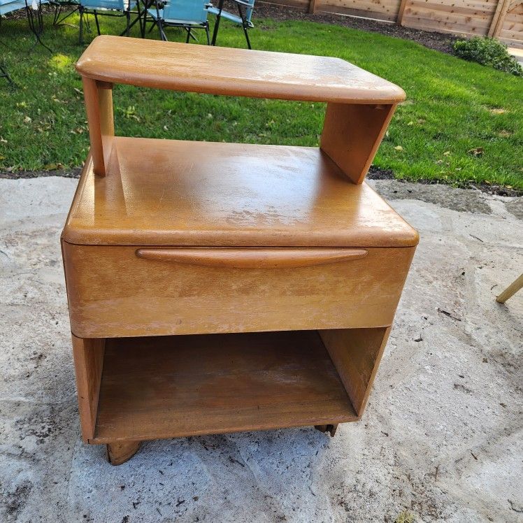 Heywood-Wakefield "Encore" Nightstand