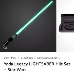 Disney Star Wars Yoda Legacy Lightsaber Hilt Set