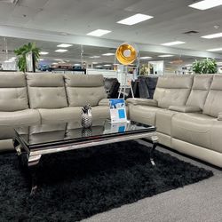 Italian Leather 🇮🇹 Living Room Set Sofa & Love Seat On Furniture Liquidation Now !! 4x Power Recliners w/USB WHILE SUPPLIES LAST $1999