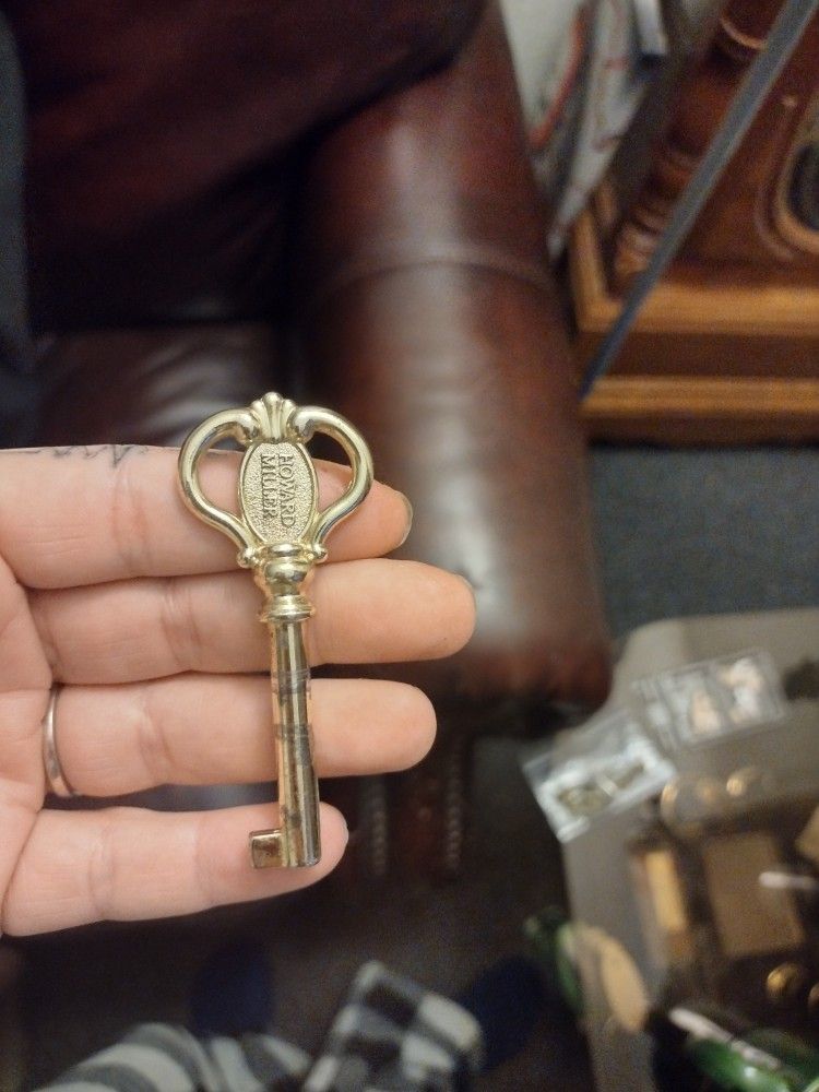 Howard Miller Grandfather Clock 