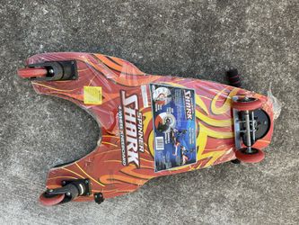 Spinner Shark 4 Wheel Knee Board