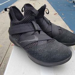 Lebron Soldier Basketball Shoes