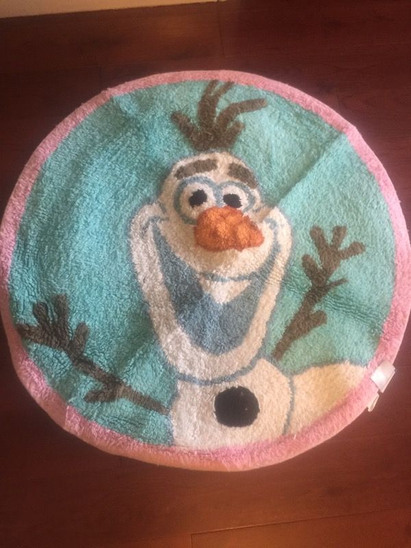 Olaf bath Mat