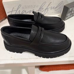 Black Chunky Platform Penny Loafers