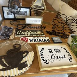 Huge 14 Piece Decoration Lot!!! All For $10 