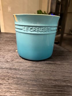 Le Creuset Stoneware Utensil Crock