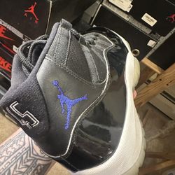 JORDAN 11 SPACE JAM SZ 11.5