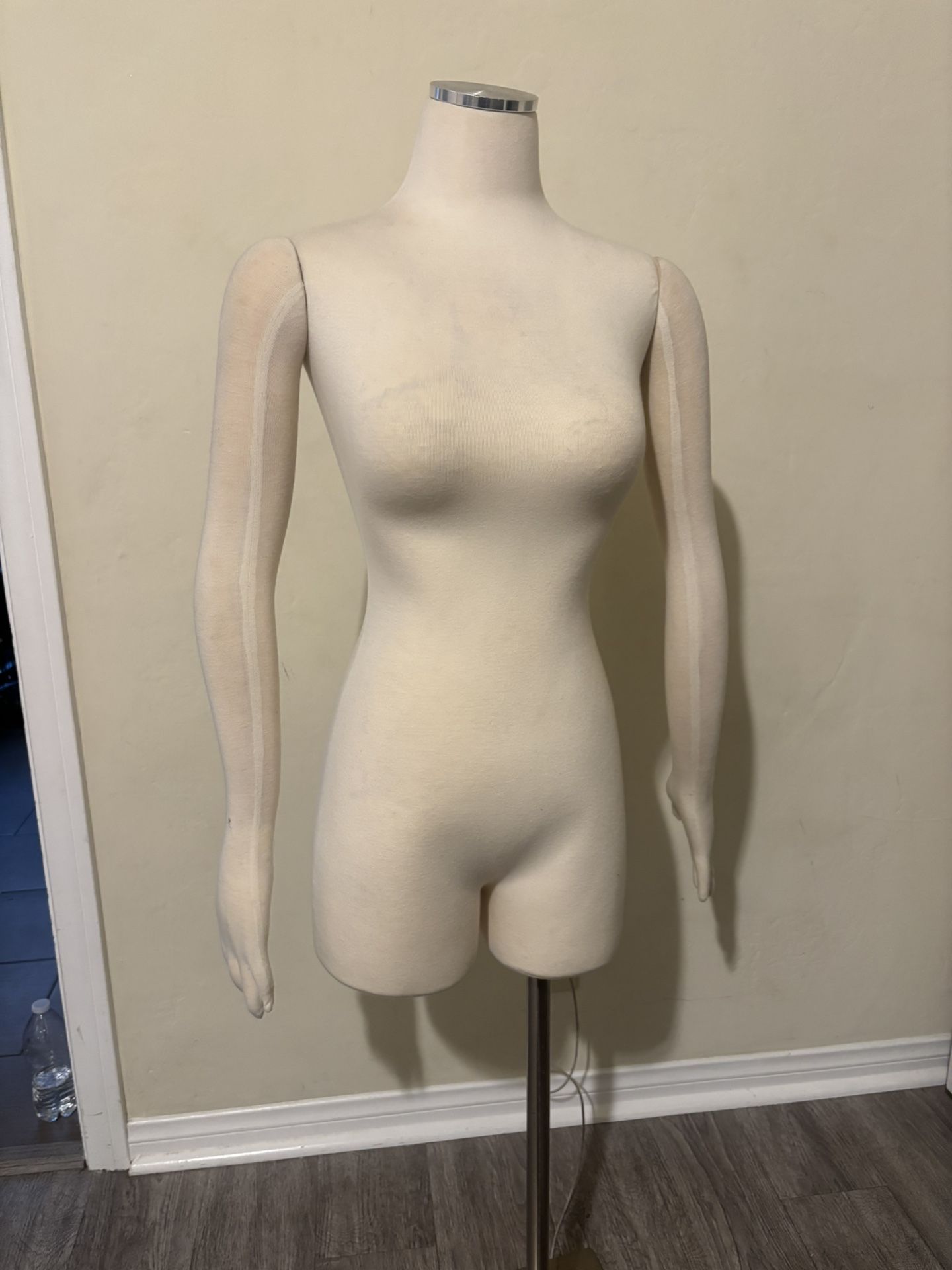 Mannequin Used Good Condition