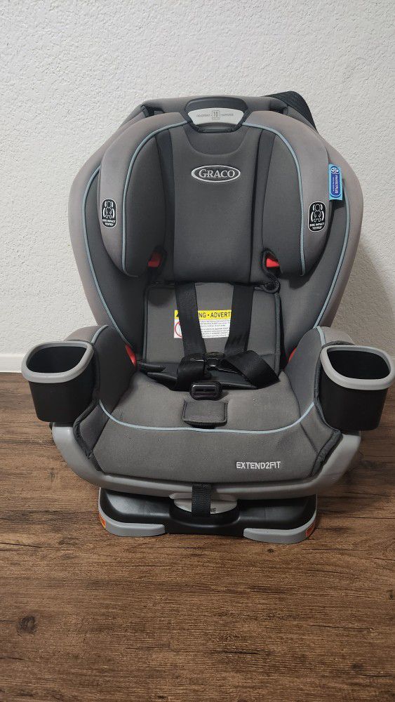 graco Extend2Fit 3-in-1 Car Seat