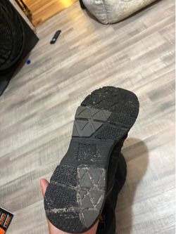 Composite toe work shoes