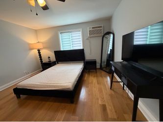 Bedroom set