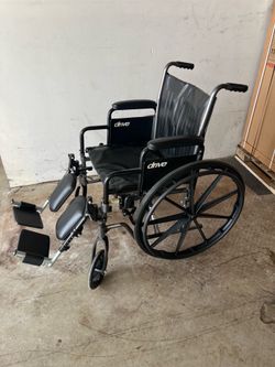 Drive wheelchair with  elevated leg rest