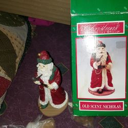 Old Scents Santa ,will Smoke Smell Good