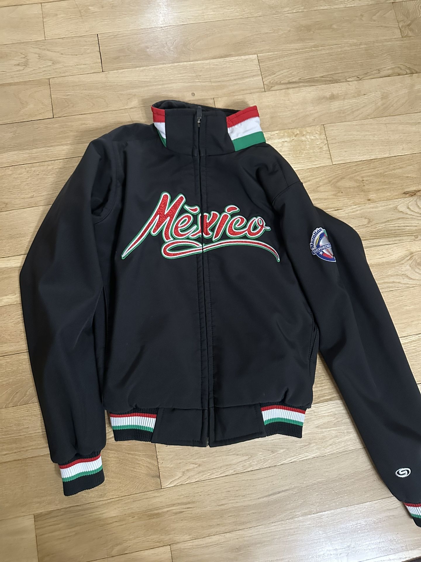 Mexico Jacket Size 10/12 Boys