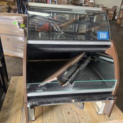 Bakery Display  Working Condition