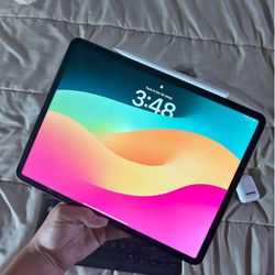 iPad Pro (12.9 inch) (5th generation)