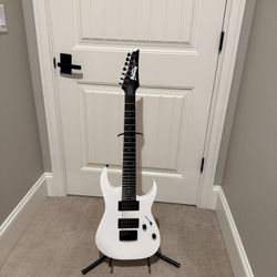 Ibanez RG7221WH GIO 7-String Electric Guitar (White) – Great Condition 