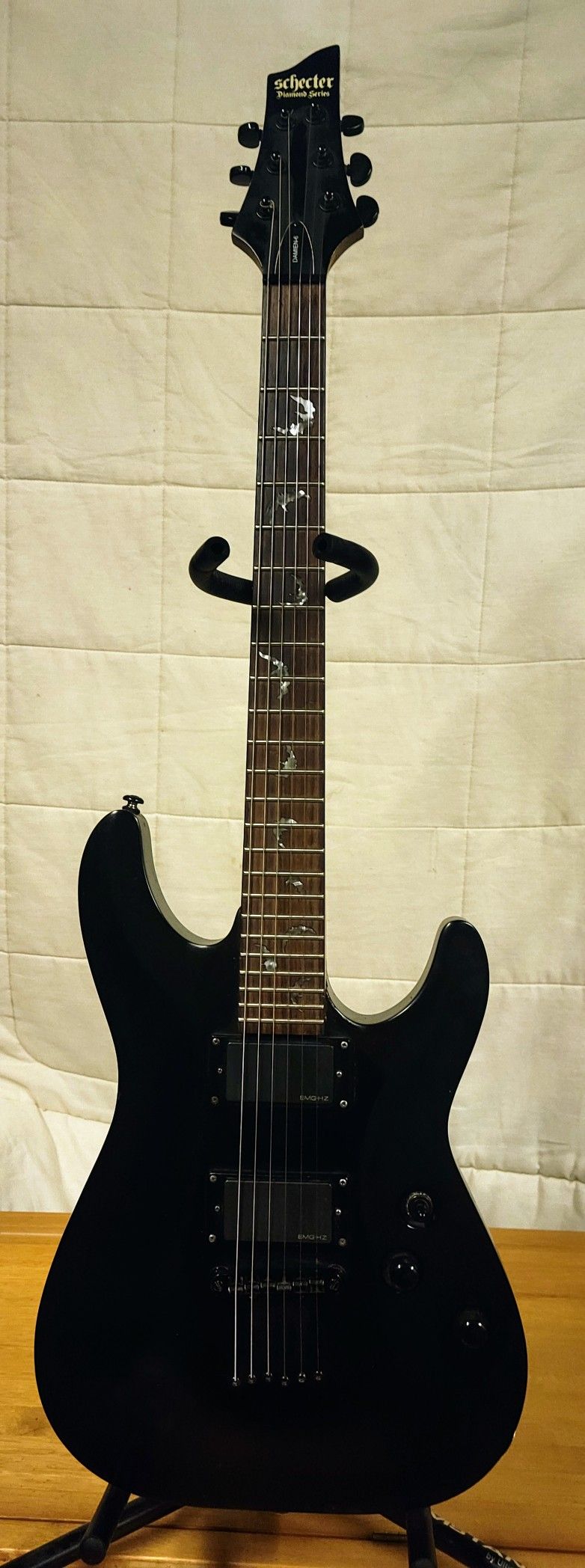 Schecter Diamond Series Damien 6