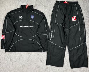 SUPREME TRACKSUIT