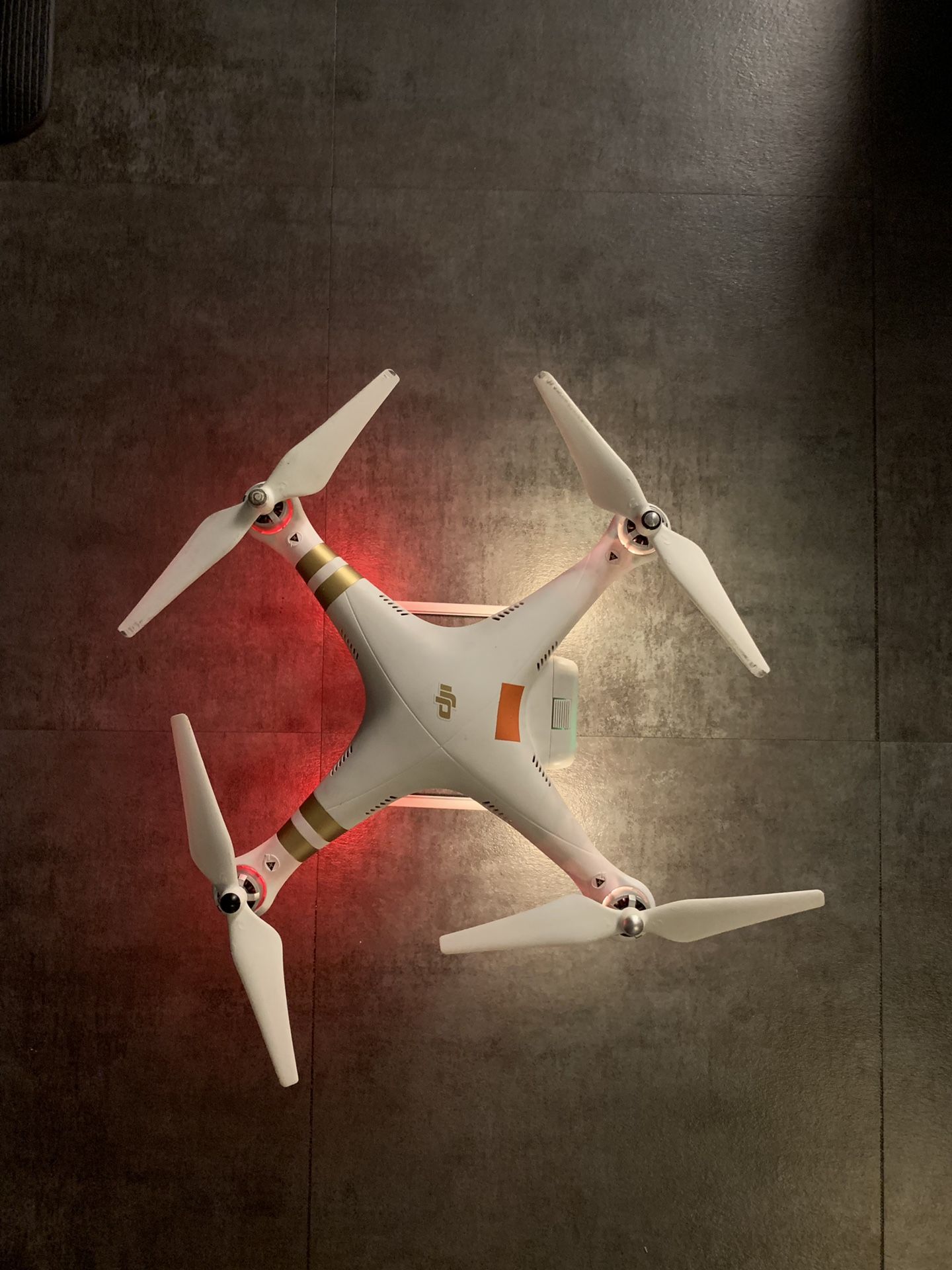 DJI Phantom 3 Pro Great drone for beginners !